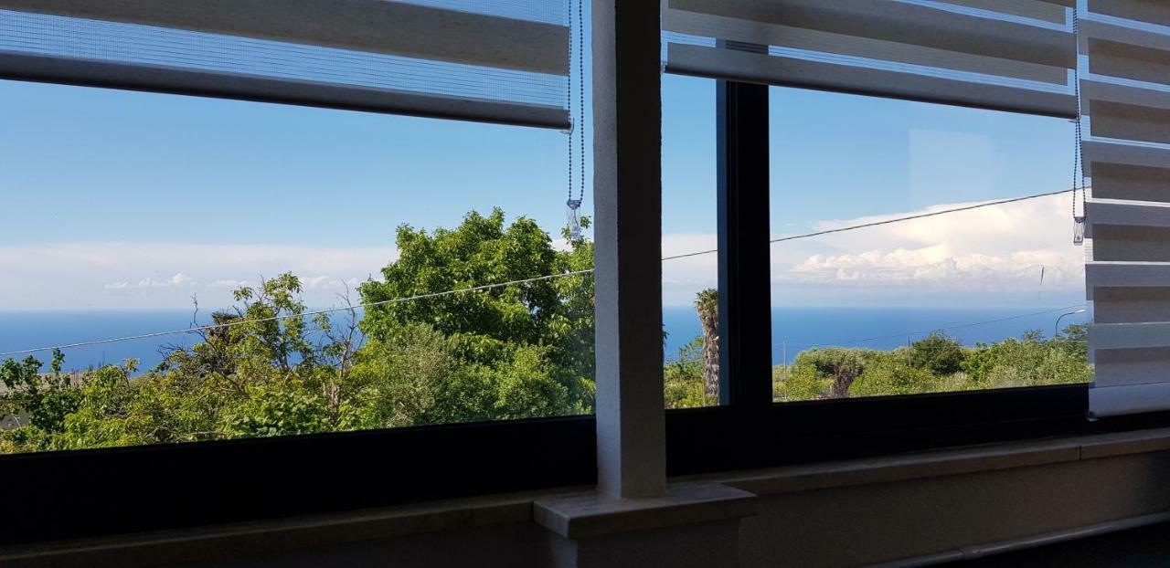 B&B La Casa Di Martina Zambrone Exteriér fotografie